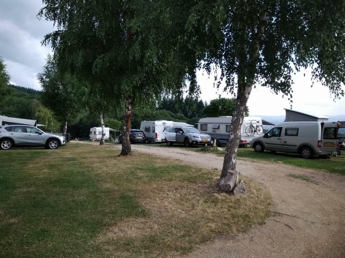 Camping Le Montbartoux Vollore-Ville Dış mekan fotoğraf